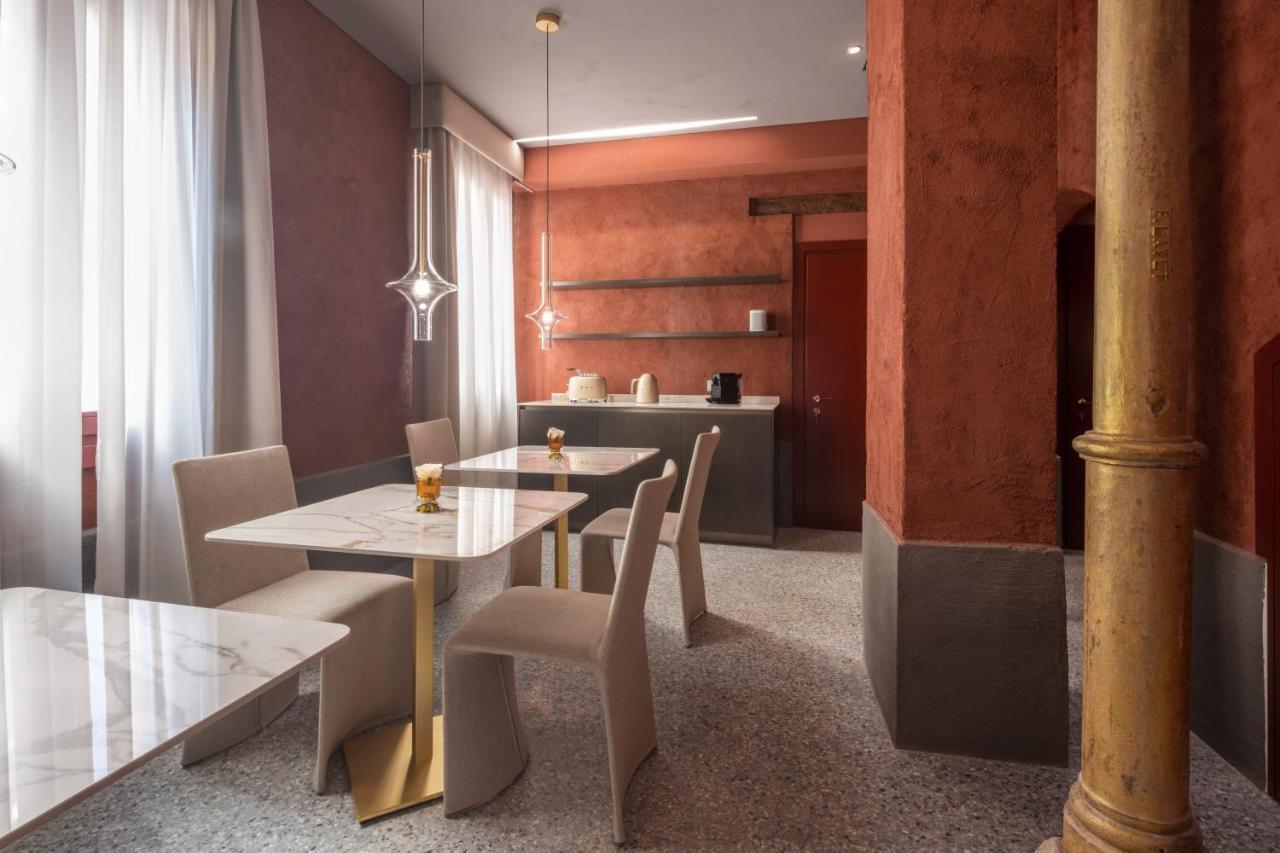 Ninfea Luxury Suites Венеція Екстер'єр фото